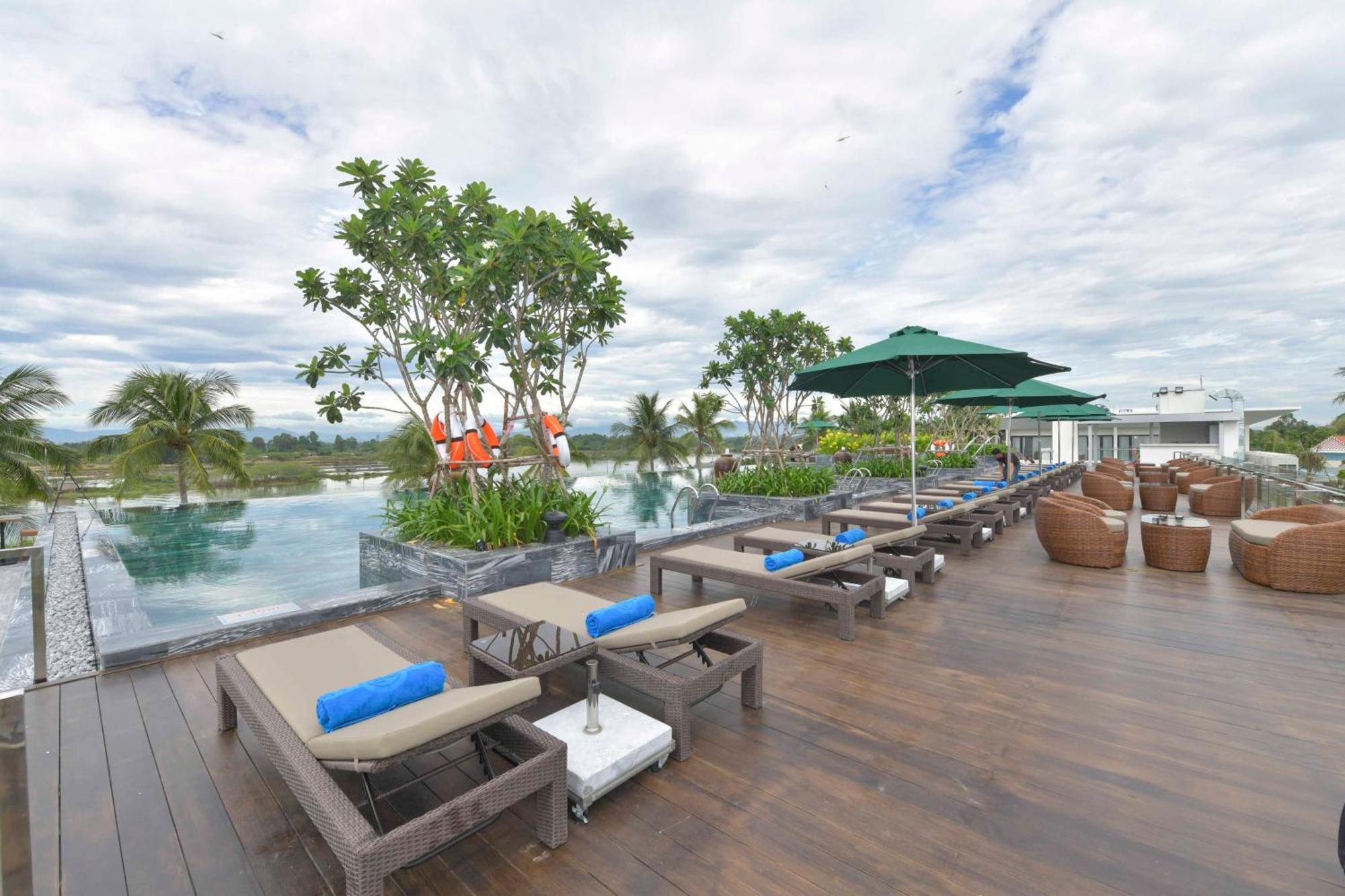 Cocoland River Beach Resort & Spa Quang Ngai Esterno foto